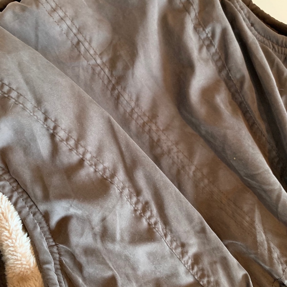 Women’s Daytrip Vest - Picture 6 of 7